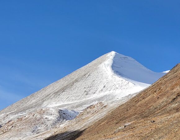 UT Kangri Expedition 6070m